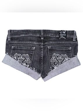 VTG Y2K Stone Love Low Rise Micro Mini Jean Shorts Black Distressed Sz 3 Grunge